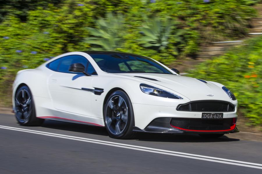 Aston Martin Vanquish S 2017 года  (AU) (фото 1 из 18)